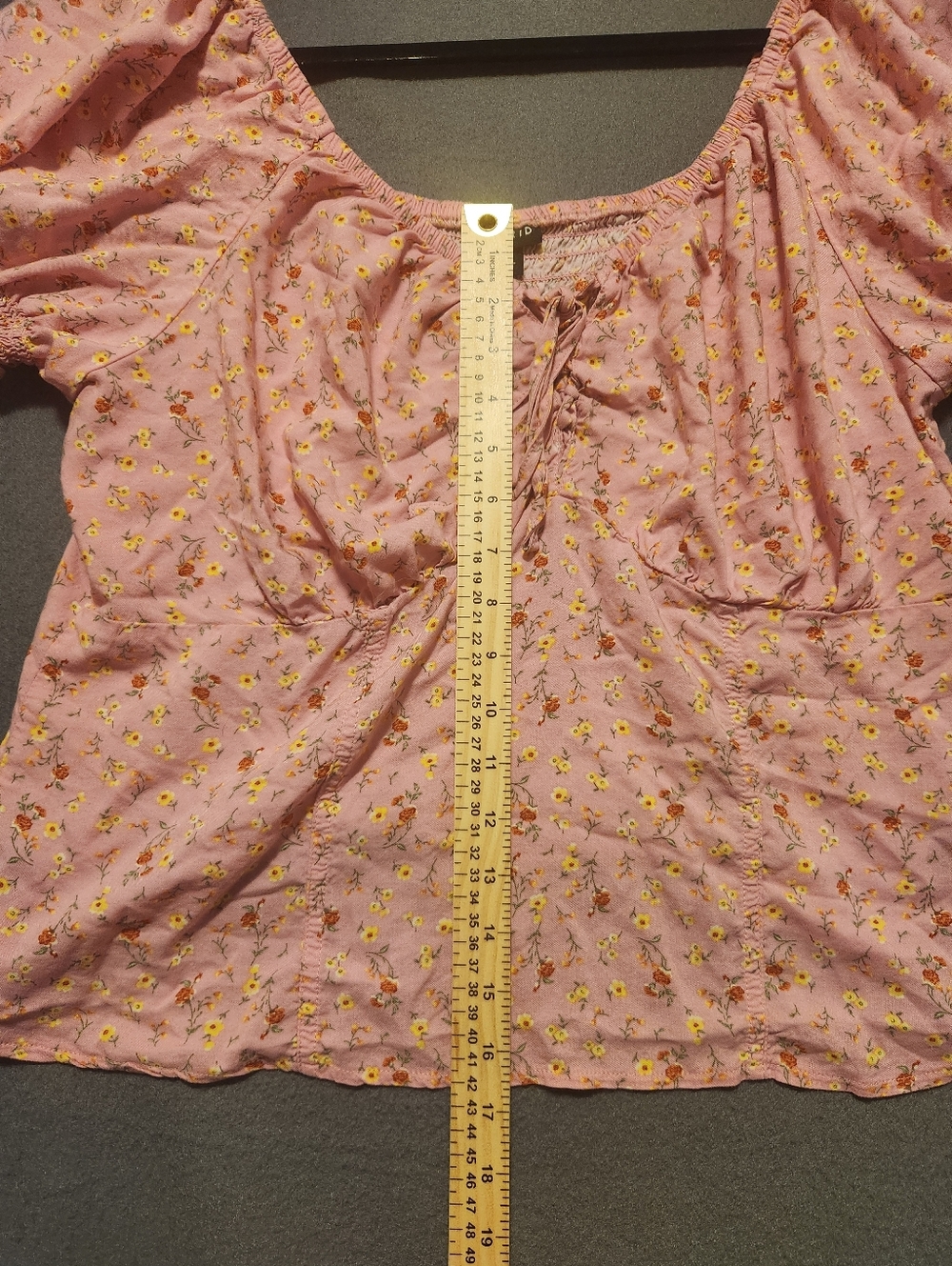 Torrid Top Women Size 2 Pink Peasant Floral Boho Smocked Ditsy Cottage - Picture 7 of 11
